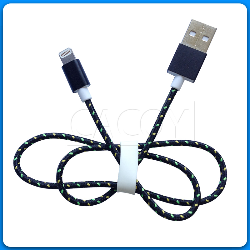 Braided aluminum shell MFi cable